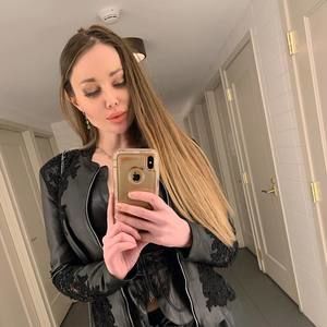 Meet your Posher, Zara